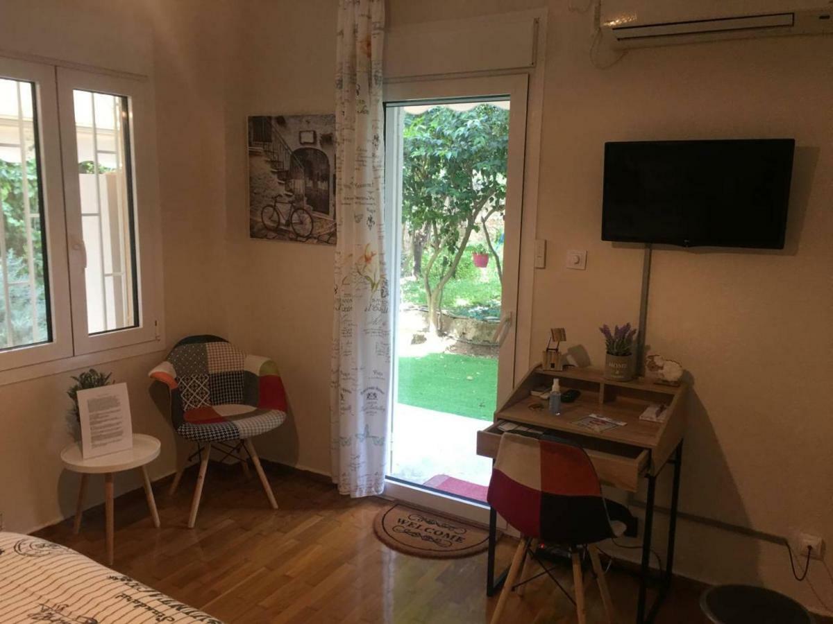 La Vie En Rose Studio,Close To Beach, Paleo Faliro Афины Экстерьер фото